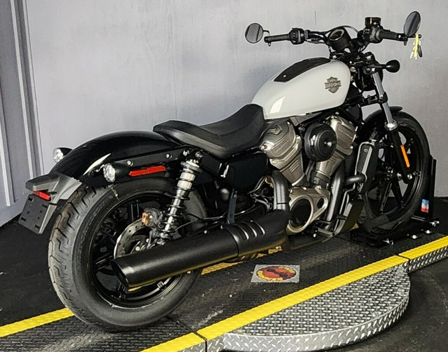 2025 Harley-Davidson® Nightster™ RH975 BILLIARD GRAY