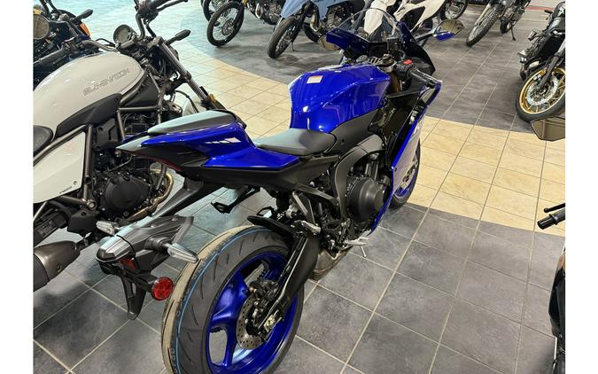2026 Yamaha YZF-R9 - Team Yamaha Blue