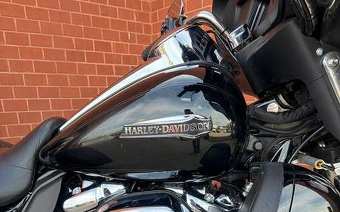 2021 Harley-Davidson® FLHTCUTG - Tri Glide® Ultra