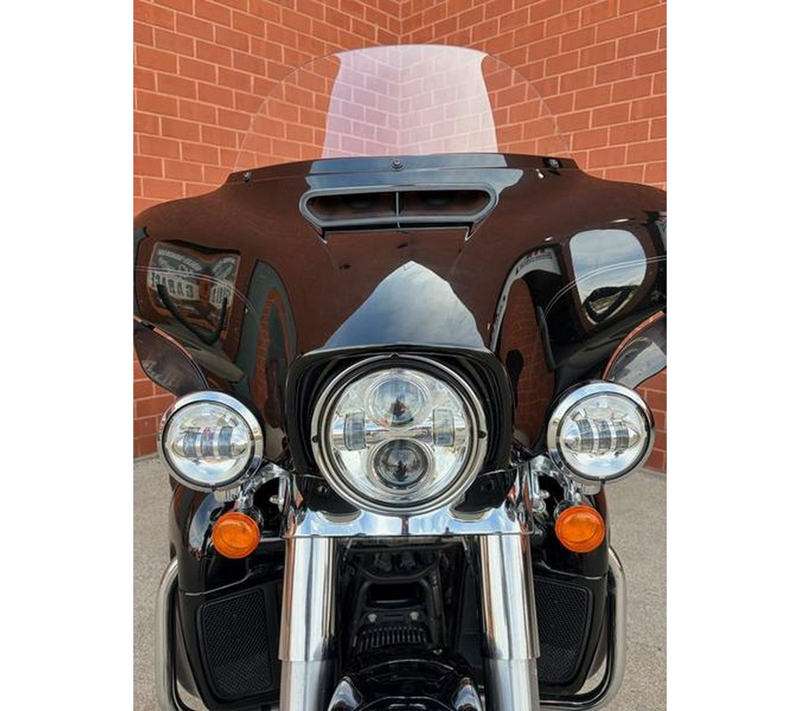 2021 Harley-Davidson® FLHTCUTG - Tri Glide® Ultra