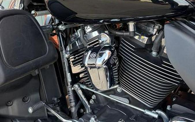 2021 Harley-Davidson® FLHTCUTG - Tri Glide® Ultra