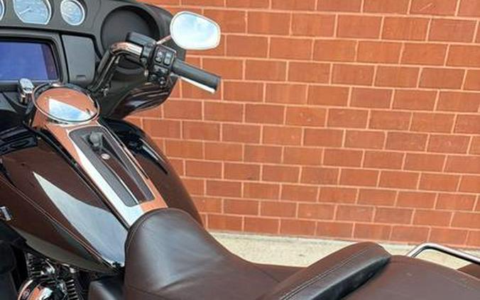 2021 Harley-Davidson® FLHTCUTG - Tri Glide® Ultra
