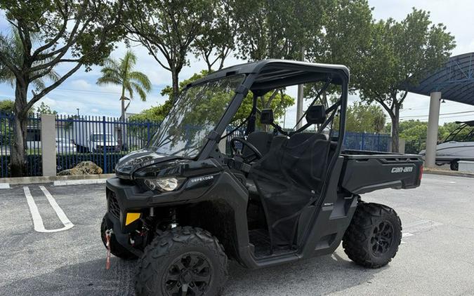 2024 Can-Am Defender DPS HD9 Timeless Black