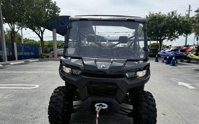 2024 Can-Am Defender DPS HD9 Timeless Black