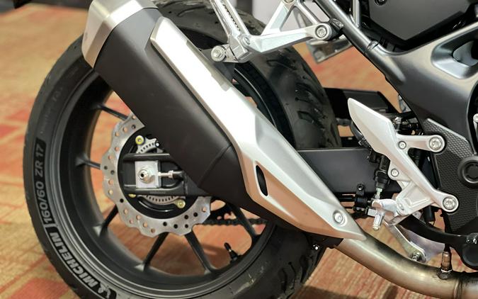 2026 Honda CB750 Hornet E-Clutch