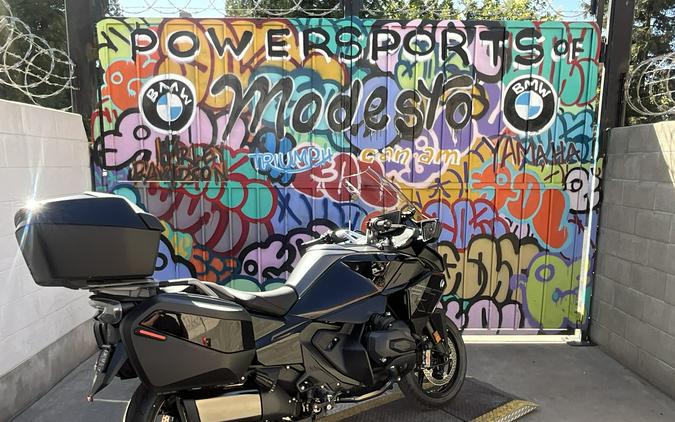 2026 BMW R1300RT