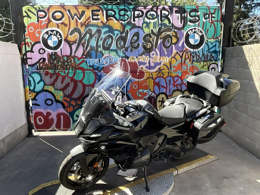 2026 BMW R1300RT