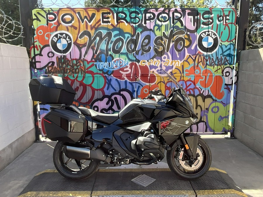2026 BMW R1300RT