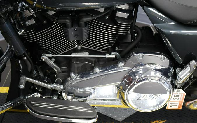2025 Harley-Davidson® Road Glide® Iron Horse Metallic