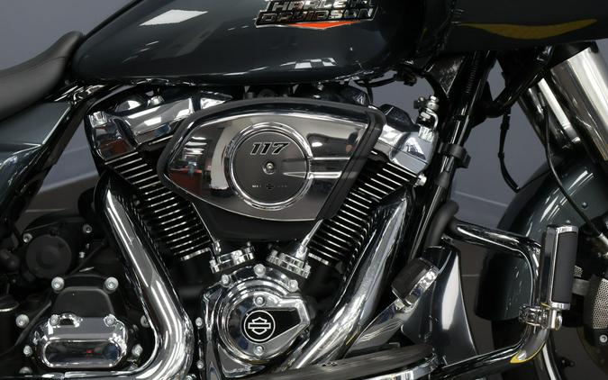 2025 Harley-Davidson® Road Glide® Iron Horse Metallic