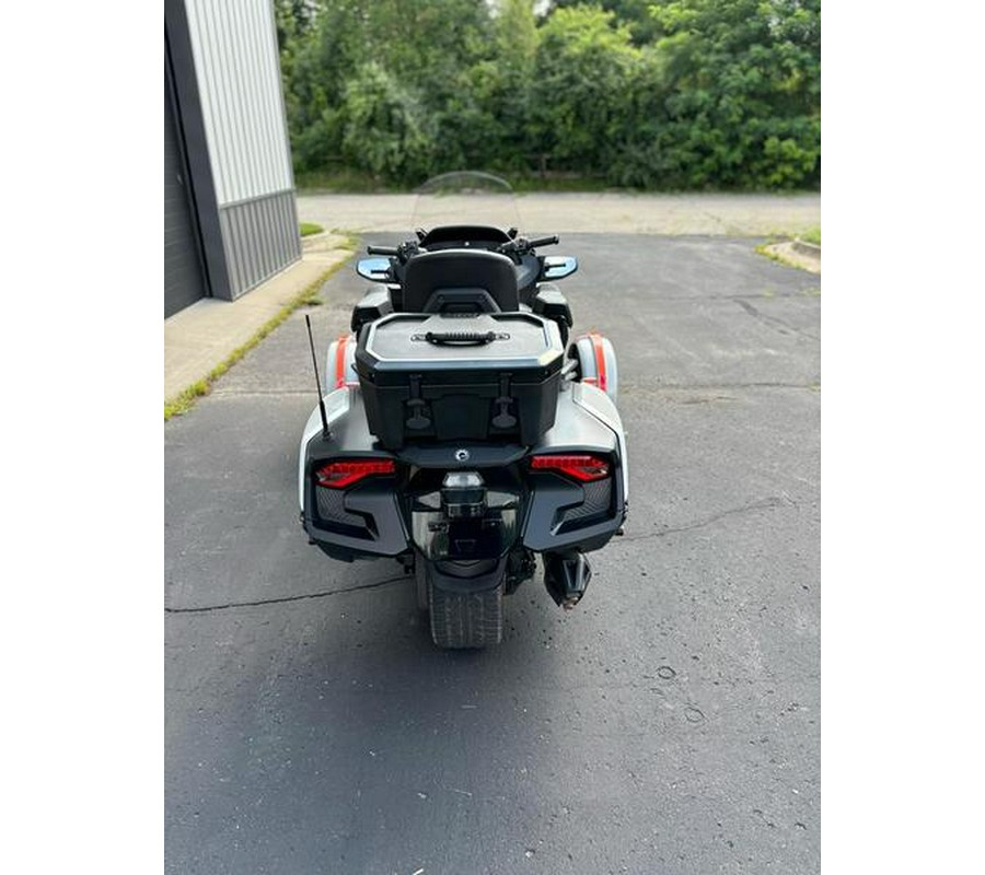 2021 Can-Am® Spyder® RT Limited Dark