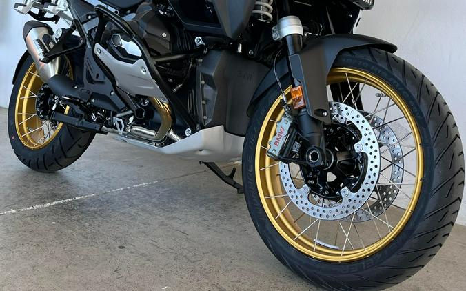 2025 BMW R1300GS ADVENTURE