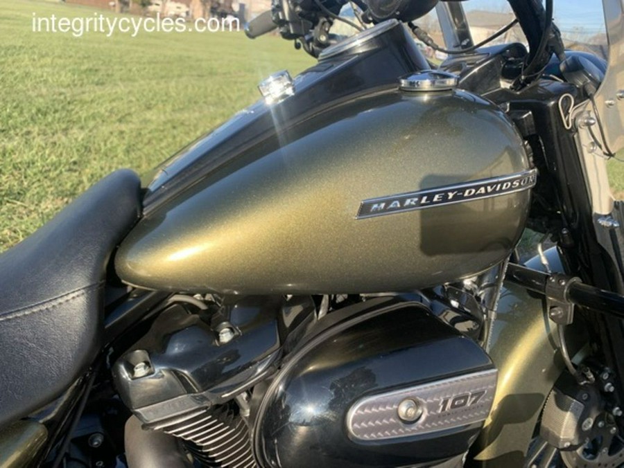 2017 Harley-Davidson® FLHRXS - Road King® Special