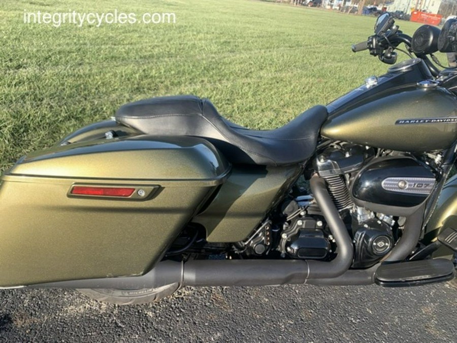 2017 Harley-Davidson® FLHRXS - Road King® Special