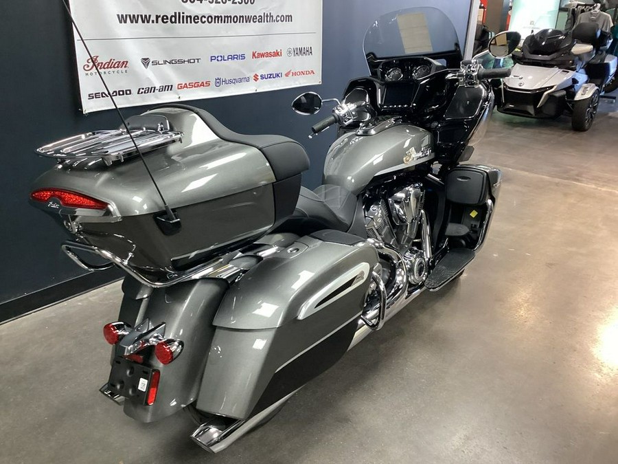 2024 Indian Motorcycle® Pursuit® Limited® with PowerBand Audio Package Titanium/Black Metallic