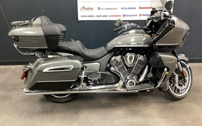 2024 Indian Motorcycle® Pursuit® Limited® with PowerBand Audio Package Titanium/Black Metallic