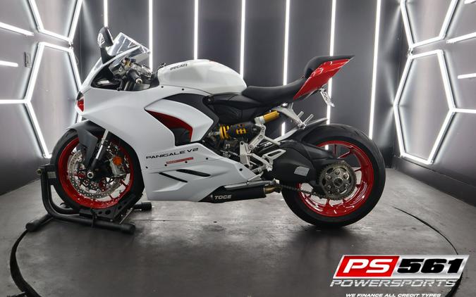 2023 Ducati Panigale V2