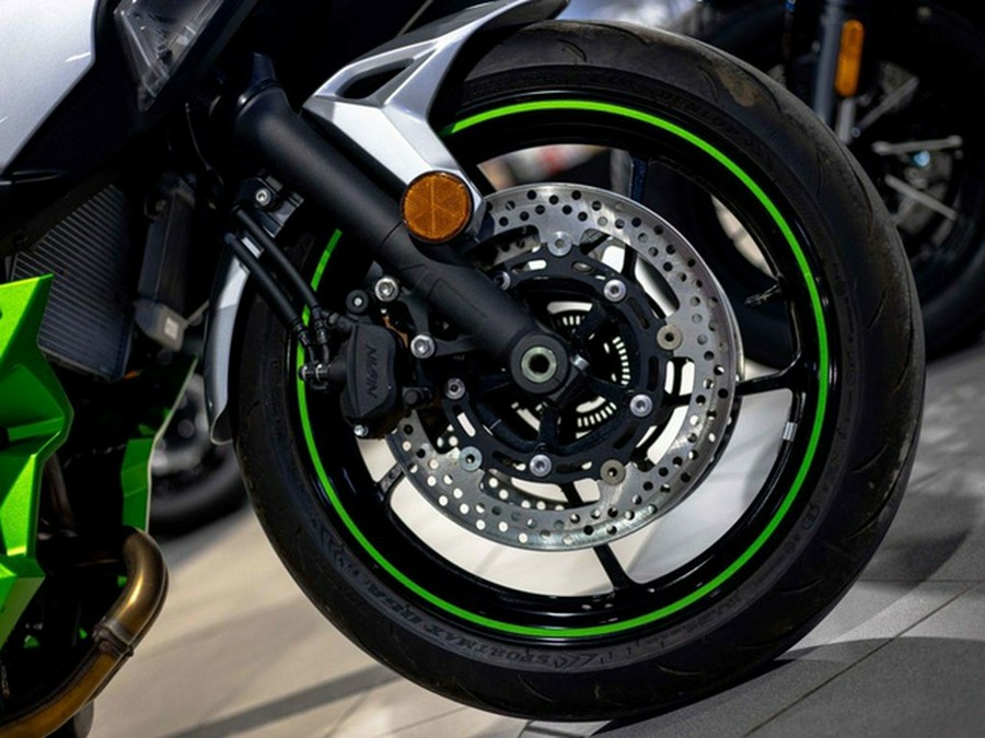 2024 Kawasaki Ninja 7 Hybrid ABS