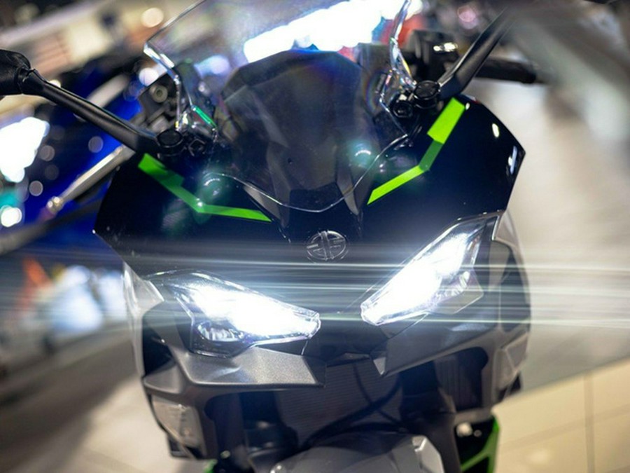 2024 Kawasaki Ninja 7 Hybrid ABS