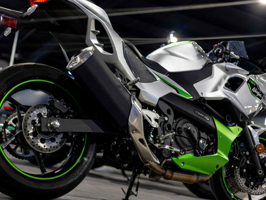 2024 Kawasaki Ninja 7 Hybrid ABS