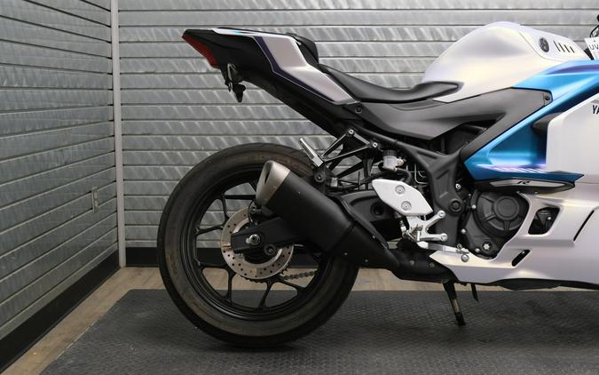 2025 YAMAHA YZF-R3