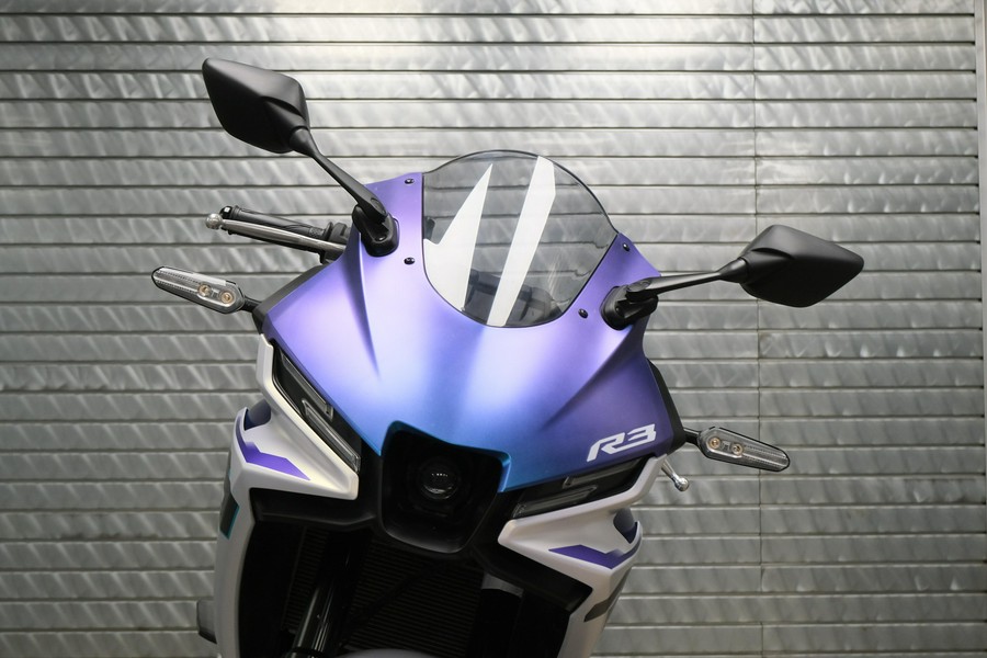 2025 YAMAHA YZF-R3