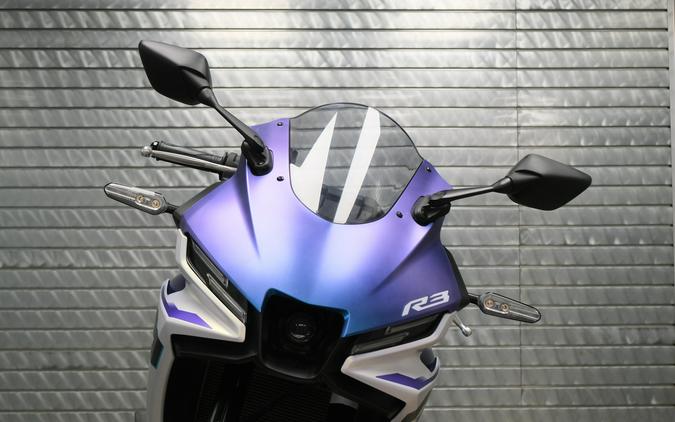 2025 YAMAHA YZF-R3