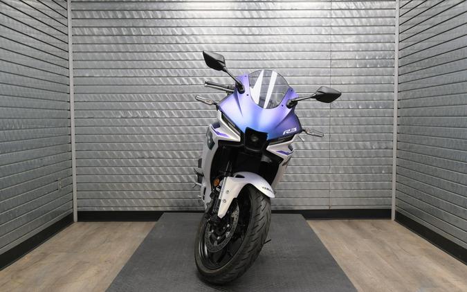 2025 YAMAHA YZF-R3