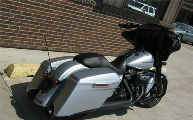 2019 Harley-Davidson Street Glide® Special