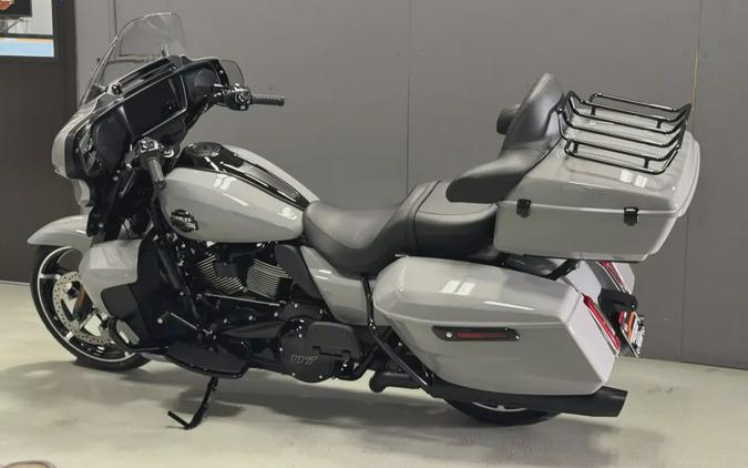 FLHXU 2025 Street Glide® Ultra