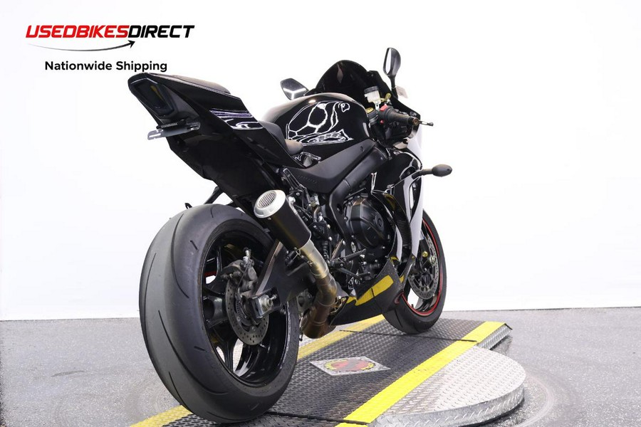 2017 Suzuki GSX-R1000 - $13,999.00