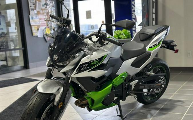 2024 Kawasaki Z7 Hybrid ABS
