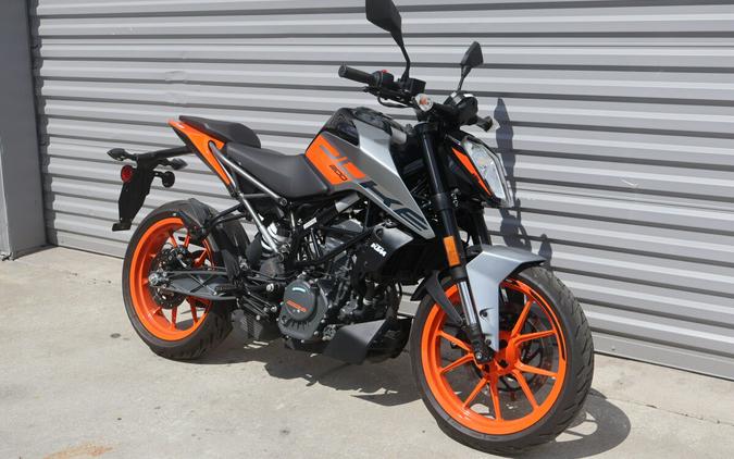 2023 KTM KTM Duke 200