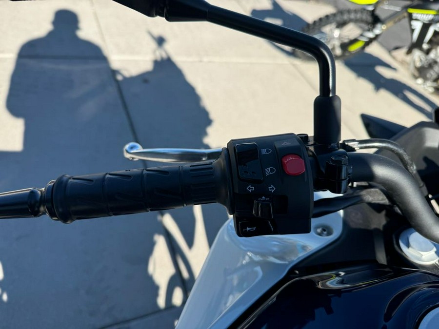 2022 Kawasaki Versys®-X 300 ABS