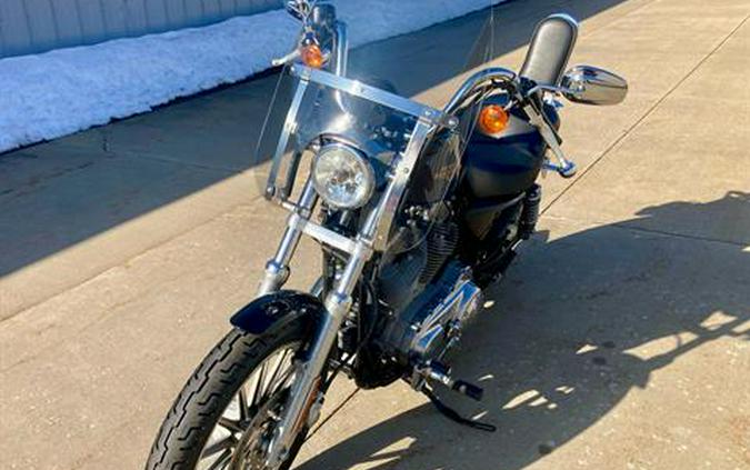 2009 Harley-Davidson Sportster 883 Low