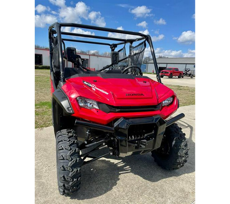 2024 Honda Pioneer 1000-5 Deluxe