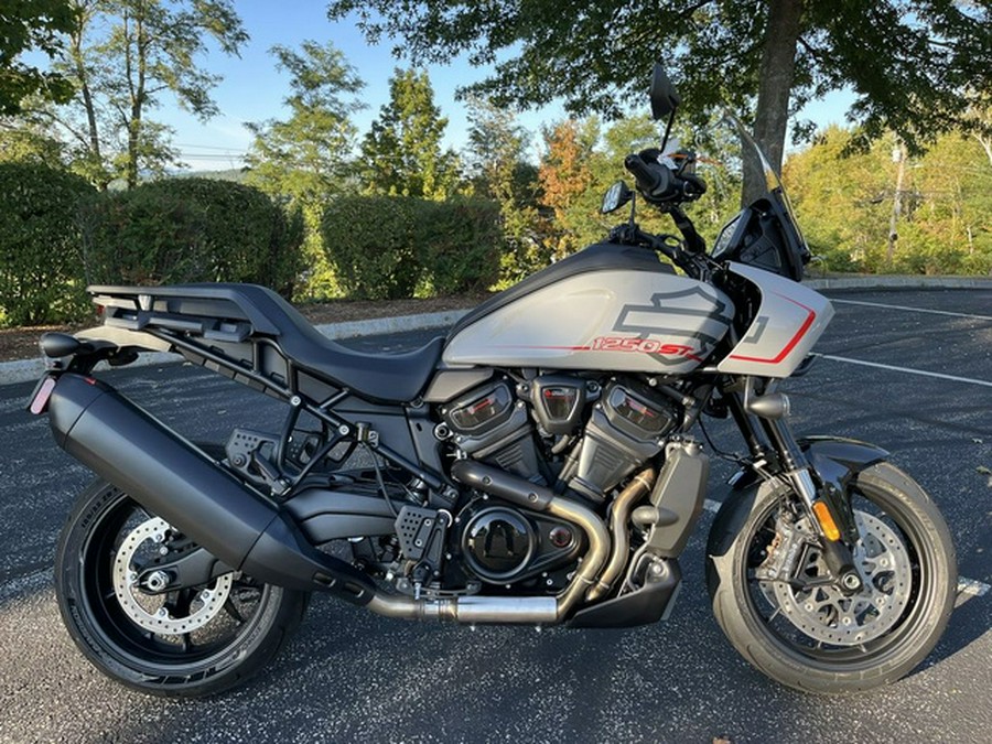 2025 Harley-Davidson RA1250ST - Pan America 1250 ST