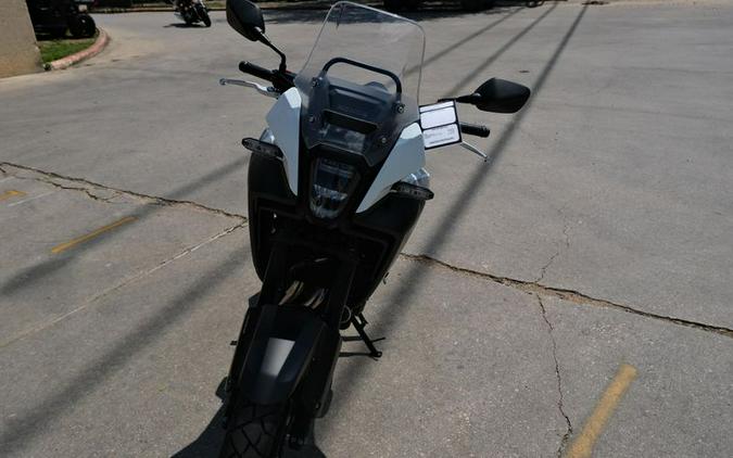 New 2025 HONDA NX500