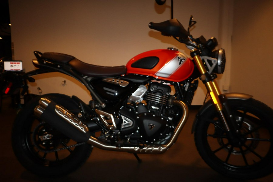 2026 Triumph SCRM400X