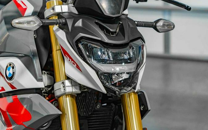 2021 BMW G310