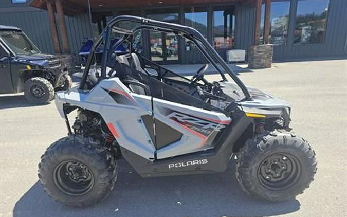 2024 Polaris RZR 200 EFI