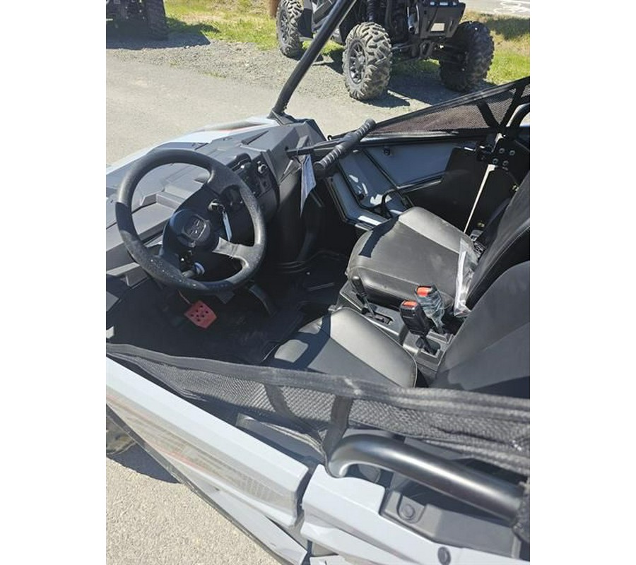 2024 Polaris RZR 200 EFI