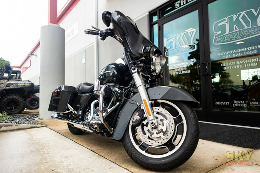 2009 Harley-Davidson Touring FLHX - Street Glide