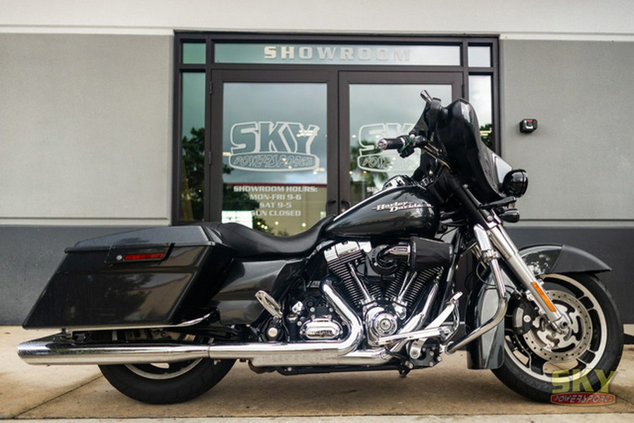 2009 Harley-Davidson Touring FLHX - Street Glide