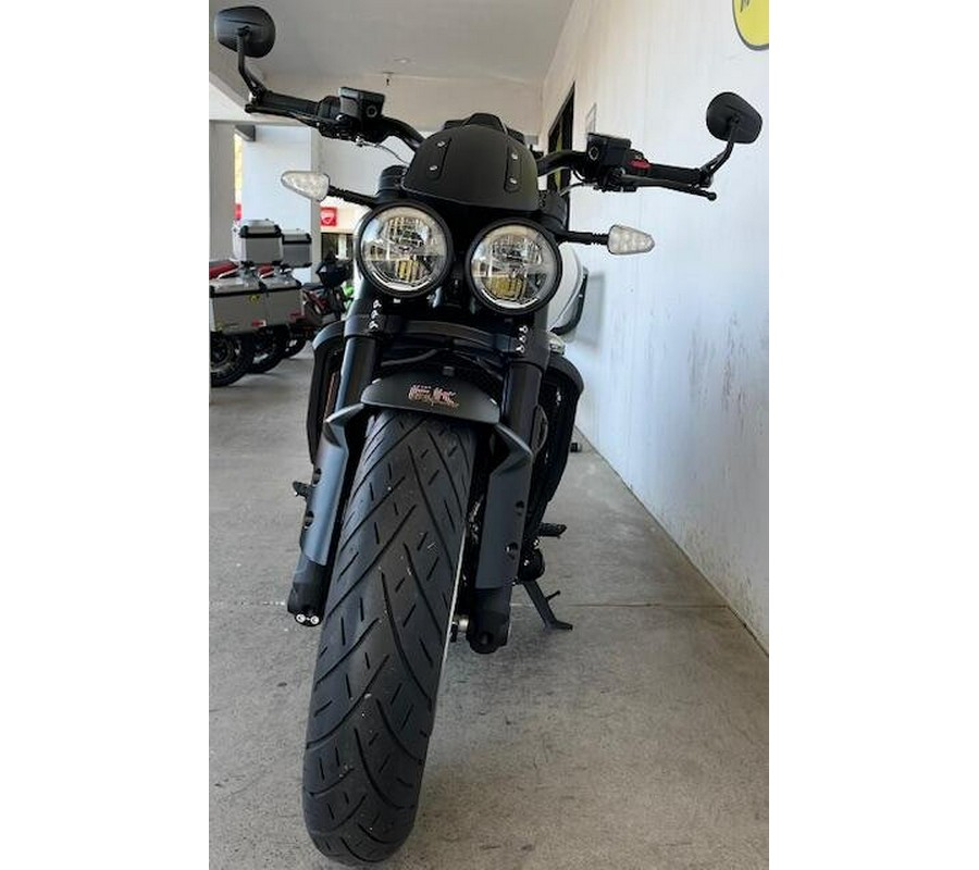 2025 Triumph ROCKET 3 R EVEL KNIEVEL