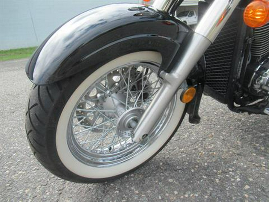 2005 Suzuki Boulevard C50 Black
