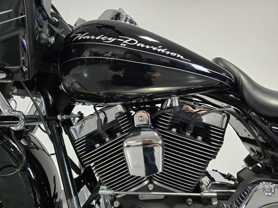 2013 Harley-Davidson® FLTRX103