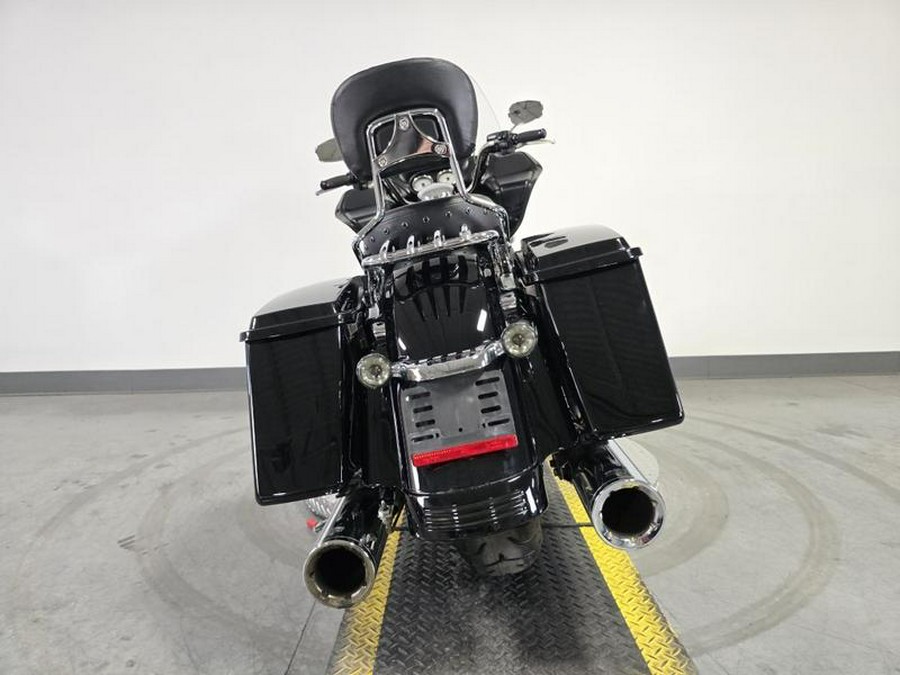 2013 Harley-Davidson® FLTRX103