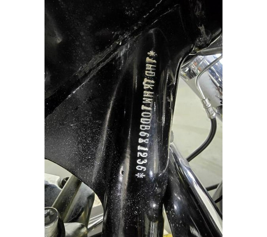 2013 Harley-Davidson® FLTRX103