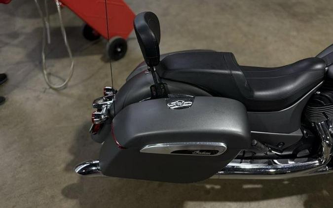 2020 Indian Motorcycle® Chieftain® Titanium Smoke
